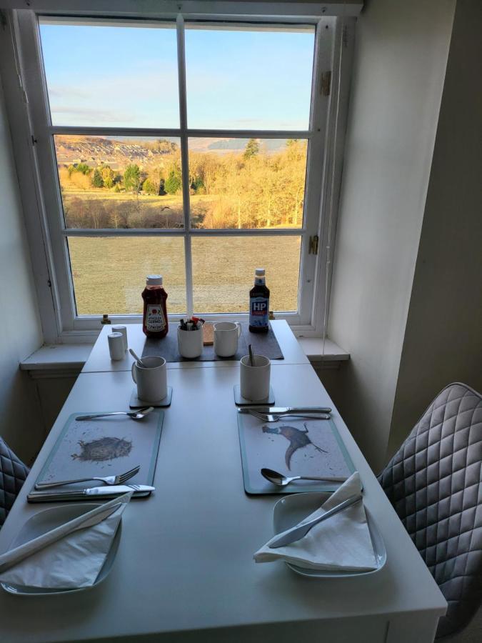 Langhouse Castle Bed And Breakfast Inverkip Екстер'єр фото