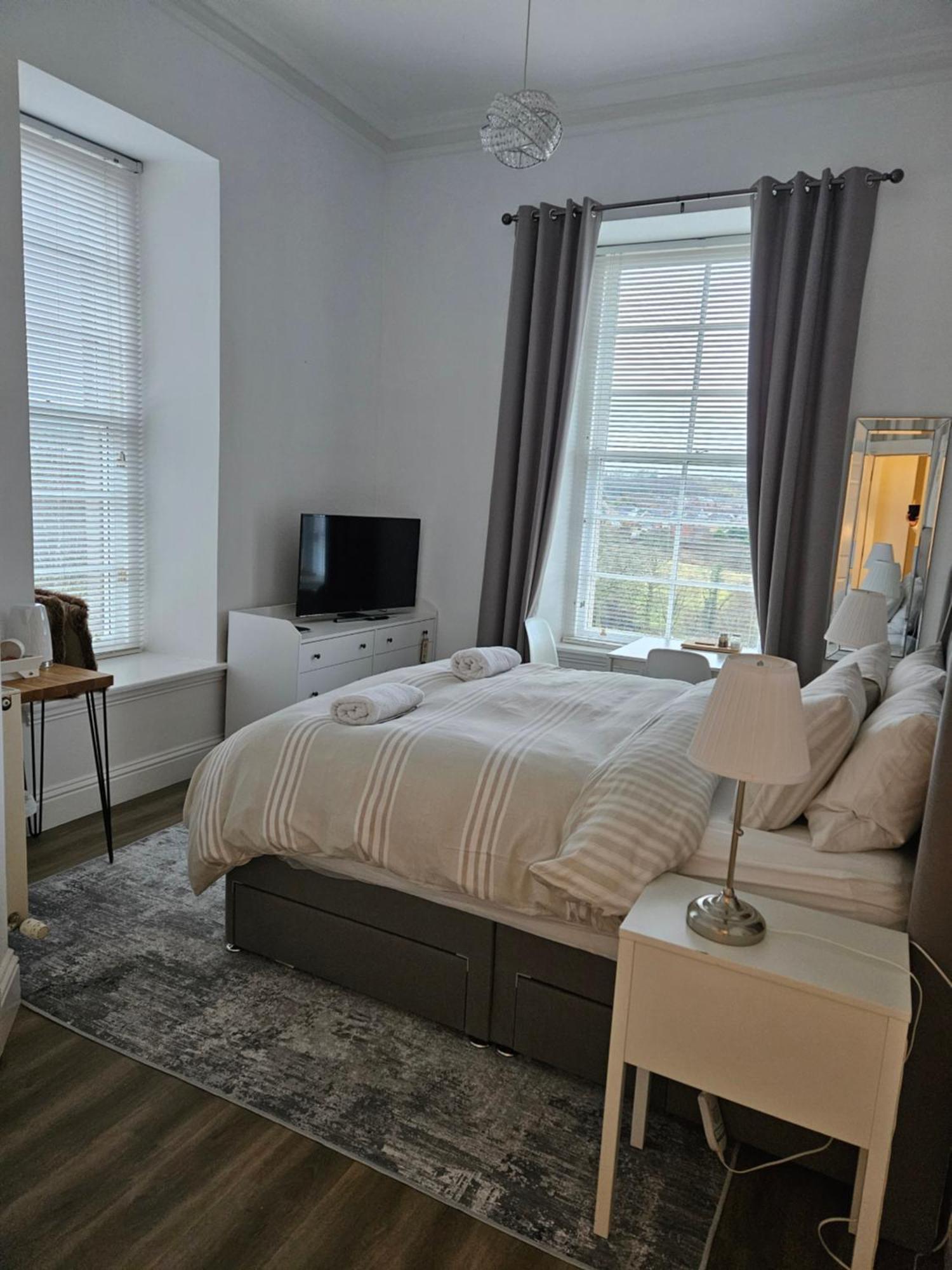 Langhouse Castle Bed And Breakfast Inverkip Екстер'єр фото